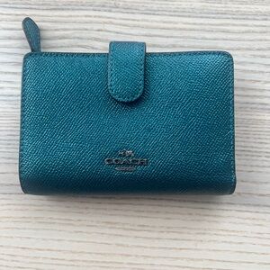 Coach Pebbled Leather Snap Wallet – Teal / Emerald Green